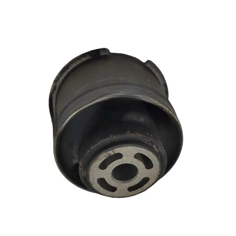 Echte achteras rubberen bus frame achteras bus voor Chery E3 Kaiyi E3 V3 Carry K50 K60