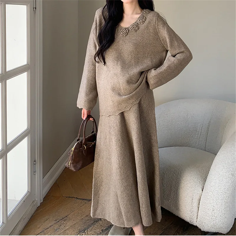 Women Knitted Skirt Set Autumn Female V-Neck Three-Dimensional Flower Pullovers Sweater+Lady Knitted Pleated Half Skirt