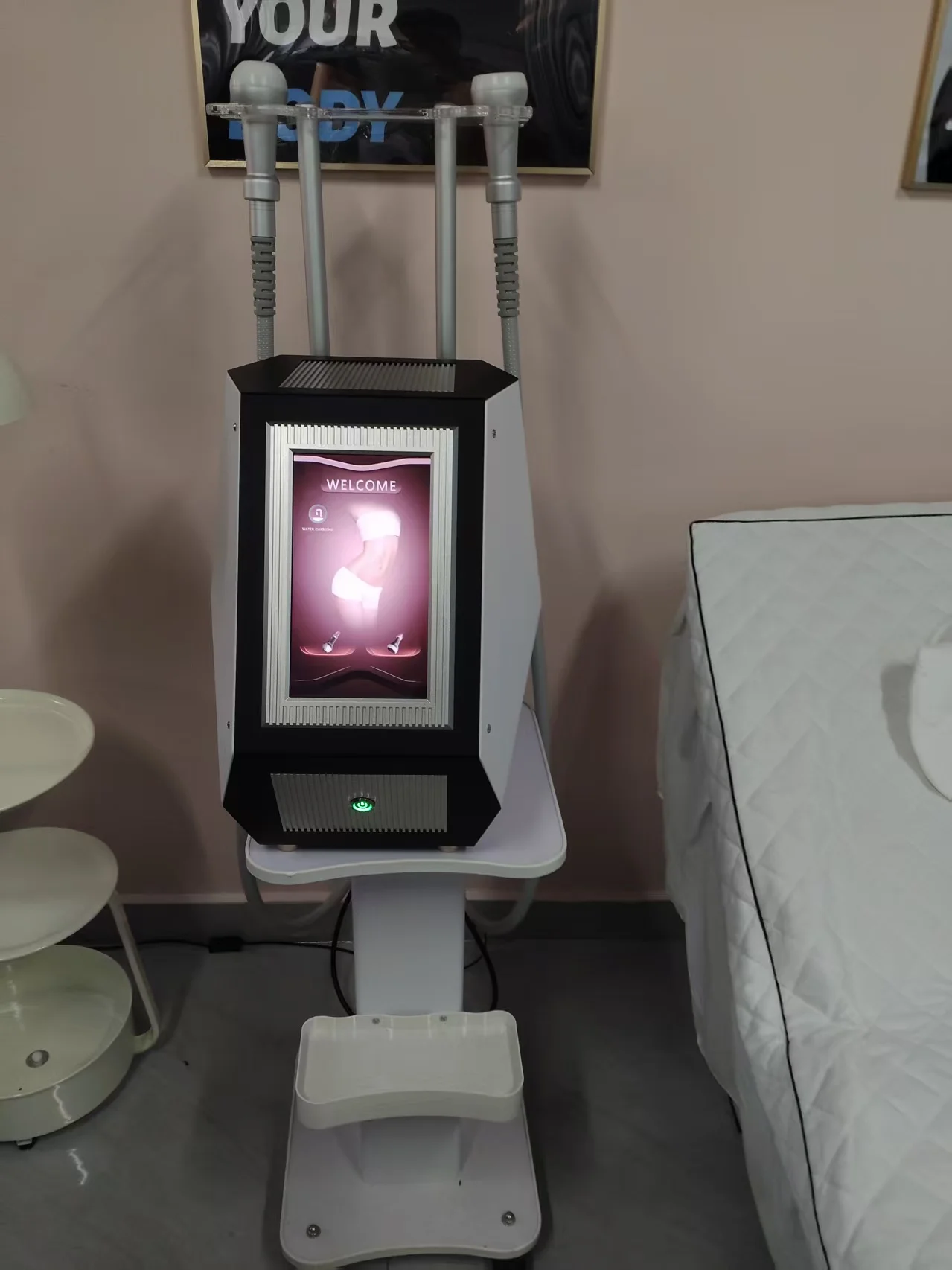 أداة ساخنة وباردة 4 في 1، شد الجلد، فقدان الوزن وتشكيلها، أداة ساخنة وباردة احترافية لمستوى الصالون