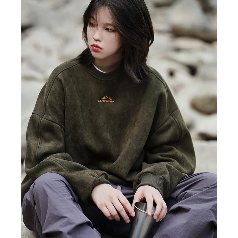 

Autumn Winter Suede Sweatshirt Men SLong Sleeved 2025 Solid Color O Neck Retro Baggy Pullovers Fashion Couple Outfits size S-3XL