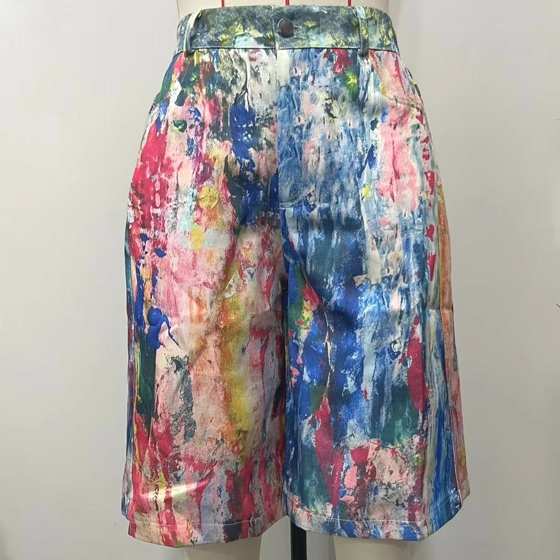

Women Shorts Print Pants Pocket Button Zipper Fly Mid Waist Knee Length Straight Pants Loose Fit Casual Streetwear 2026 Summer