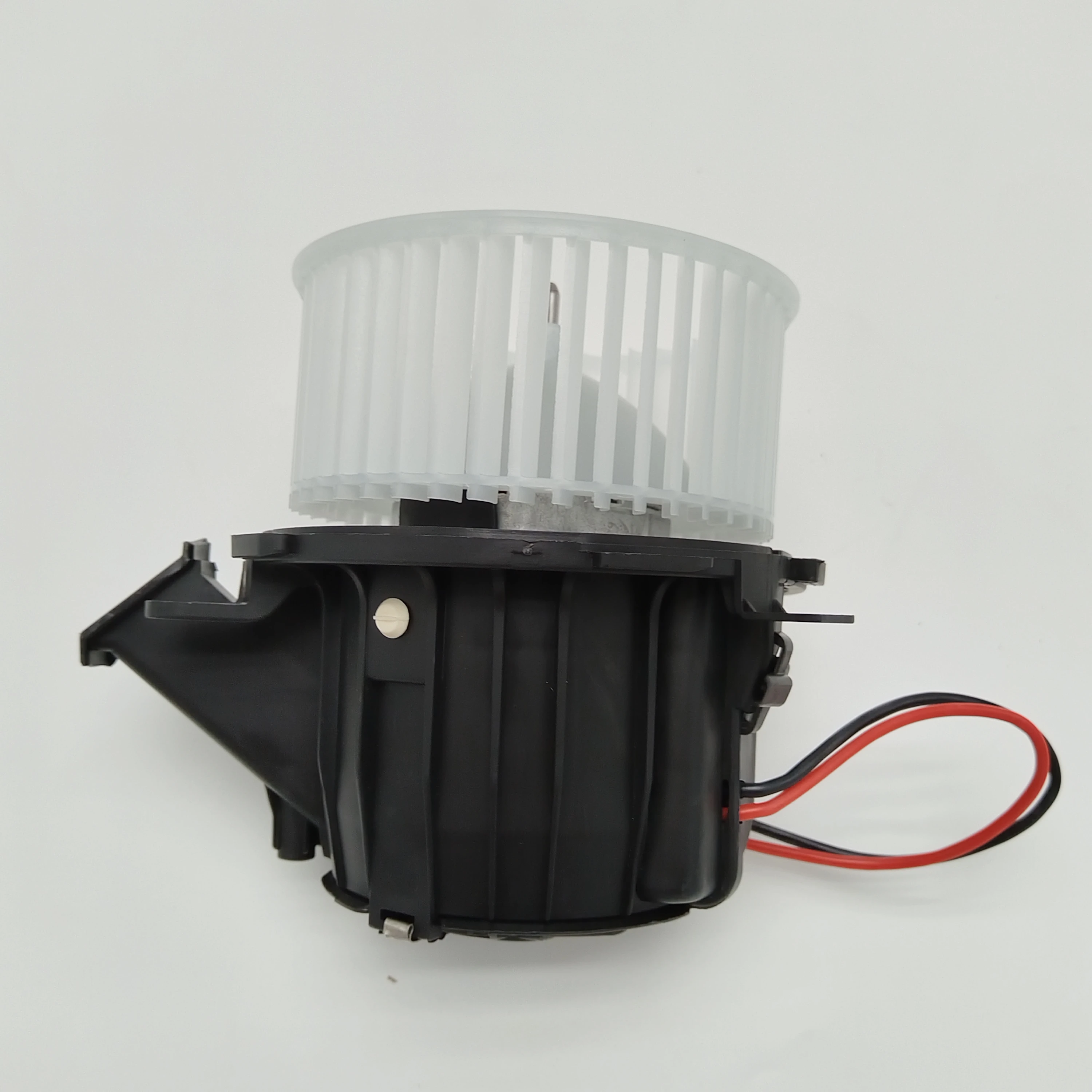 Left-Hand Drive Blower Motor Suitable for B8 A4 A5 Q5 S5 OE:700301 8T1820021 8EW351104431 34163 87428