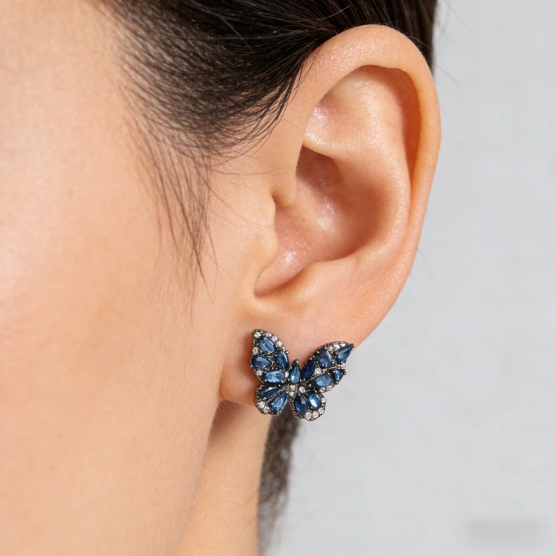 Exquisite Sparking Inlaid Blue Synthetic Zirconia Butterfly Shaped Stud Earrings for Women's Fashion Elegant Jewelry Accessories