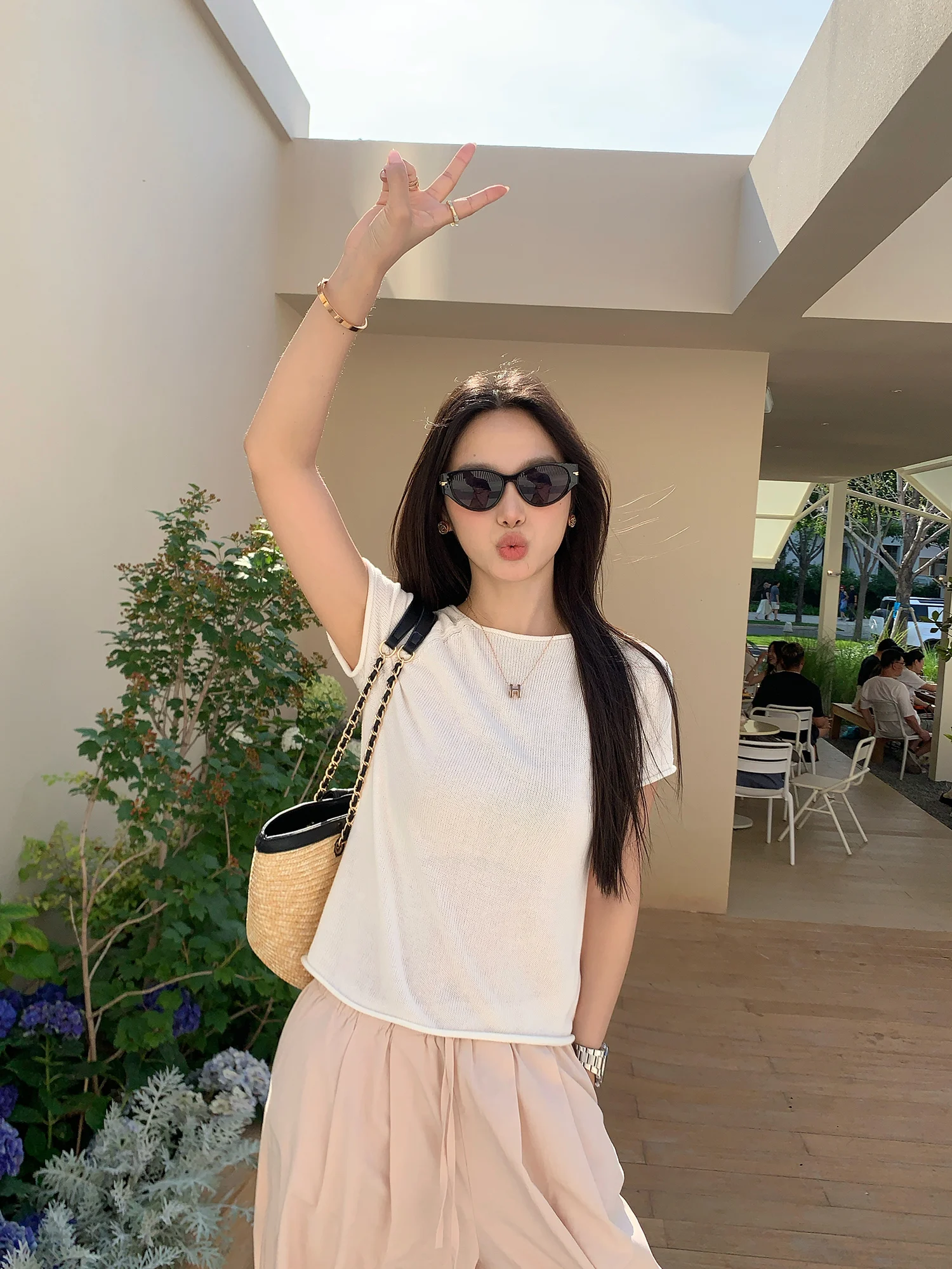 Pusumede Lightweight Oxygen Dynamic Knitted Short Sleeve T-Shirt Women's Loose Fit Simple Versatile Personality Top