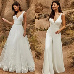 Mono de boda 2 en 1 con falda desmontable para mujer, vestidos de novia de dos piezas, pantalones, traje de tul de encaje con cuello en V, vestidos de tren de barrido
