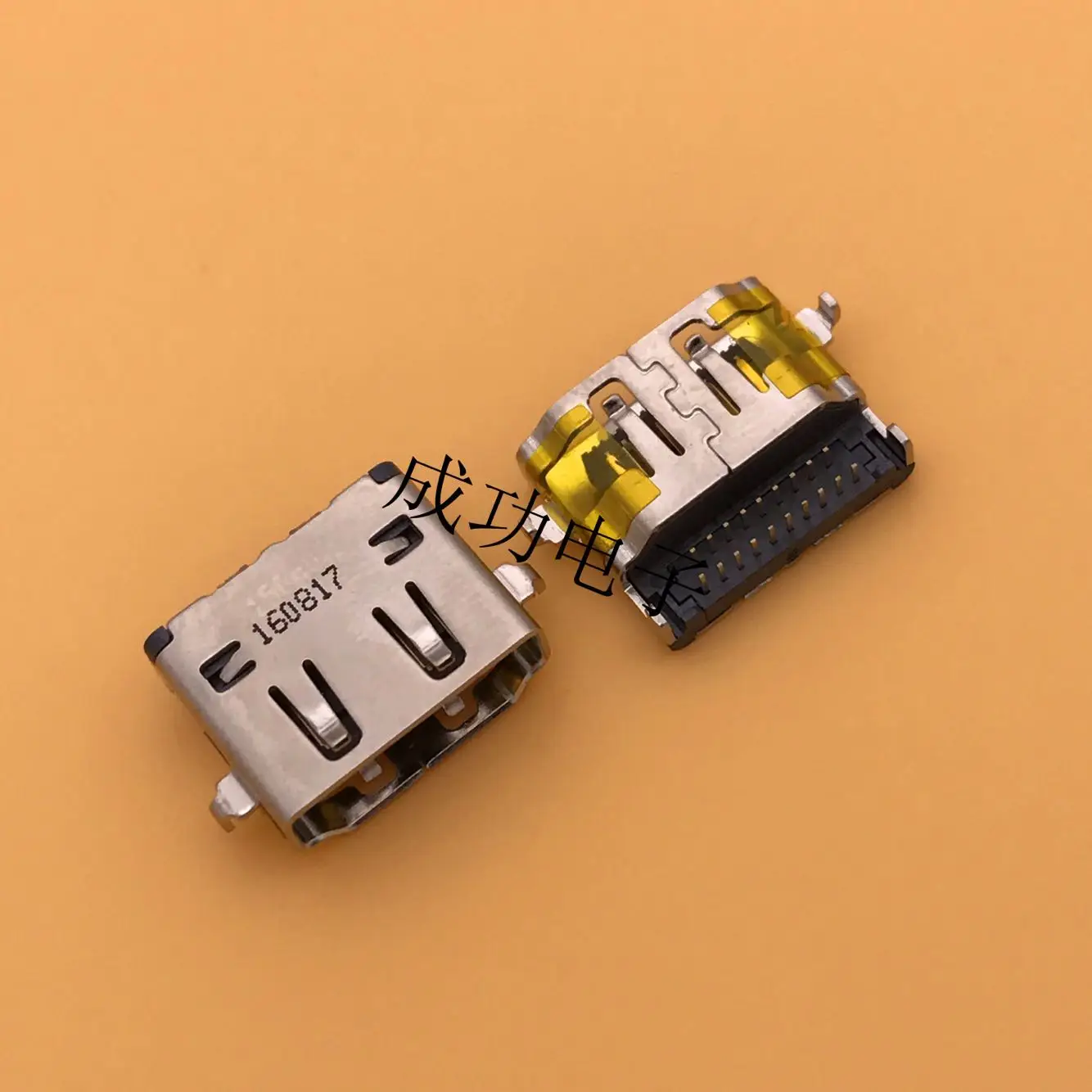 For HDMI A TYPE 19P sinking plate female seat, forward plate height 2.43 CH = 0.35 double row 90 degree DIP type