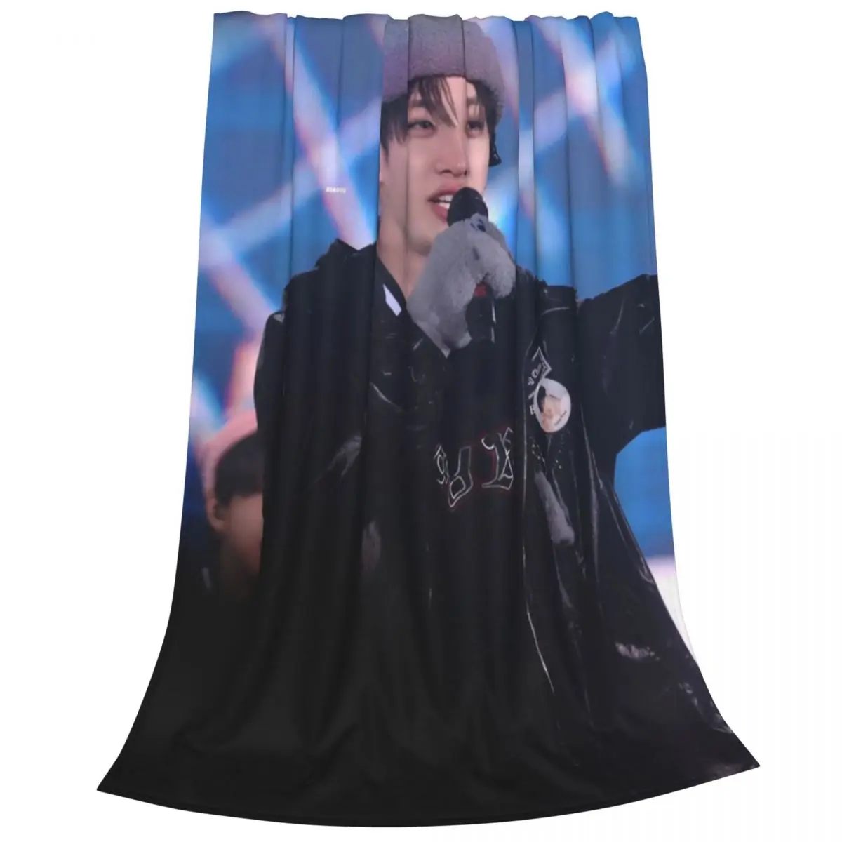 KPOP Bang Chan Blanket Flange Textile Decor Portable Super Soft Throw Blankets for Home Office Plush Thin Quilt