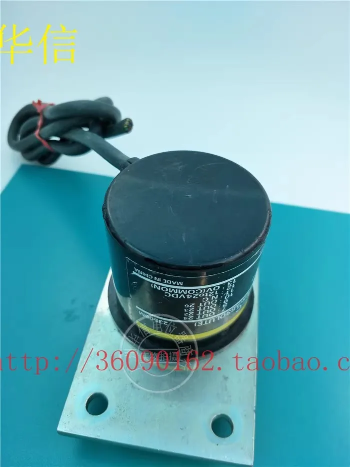 E6CP-AG5C-C 256 encoder 24VDC