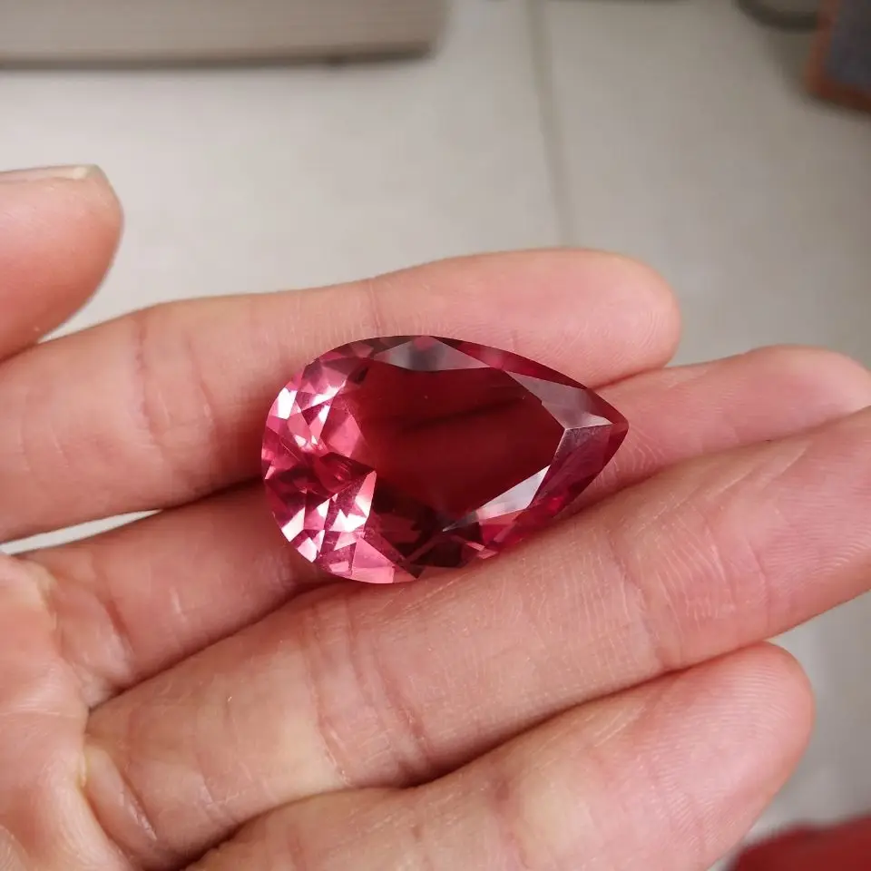 42 karat Turkish sultanite diasconite chameleon pendant Drop shaped main stone sweater Chain stone 20x30mm