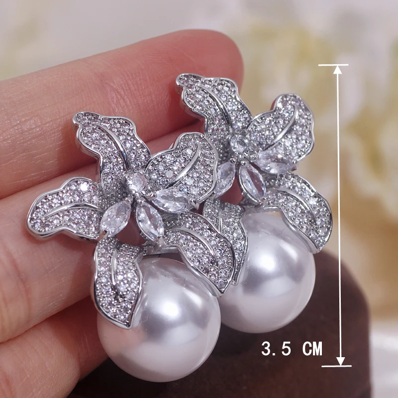 Elegant Imitation Pearl Big Stud Earrings Luxury Sparkling Zircon Crystal Flower Earrings for Women Female Wedding Party Jewelry