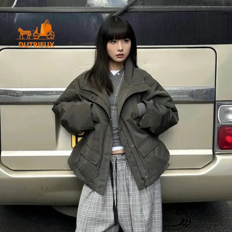 2025 New Winter Women's A-line Stand Collar Pocket Short Waist Windproof Cotton Coat, Fashionable and Elegant Warm Short Jacket