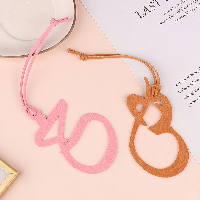 Arabic Letter Leather Pendant Arabic Numeral Shape Leather Bag Pendant Jewelry Pendant Letter Keychain Backpack Pendant Ladies