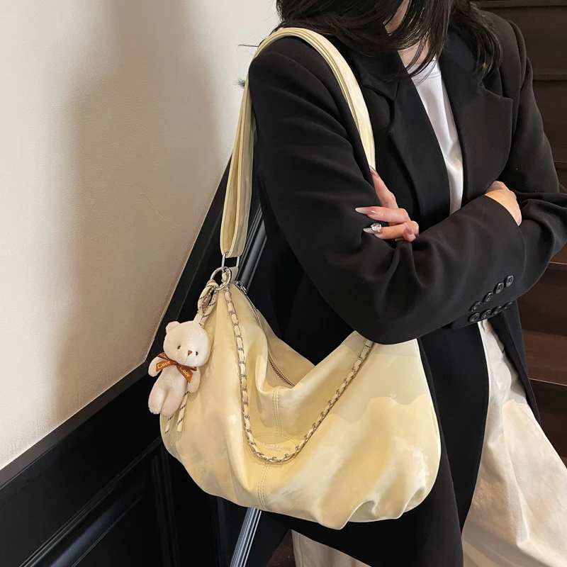 

2025 Spacious Minimalist Leather Crossbody Bag Chic Shoulder Purse for Women Lady Cute Simple Design for Commute & Weekend Dates