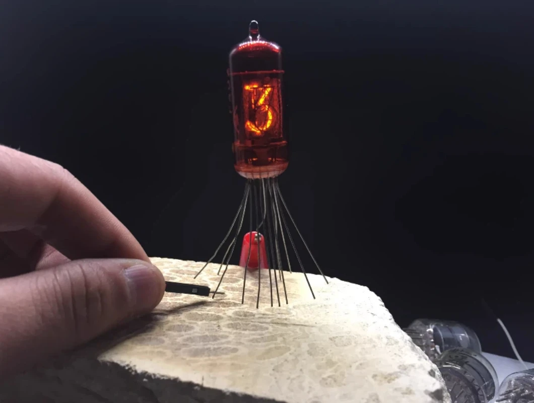 single-side-display-red-paint-z573m-digital-tube