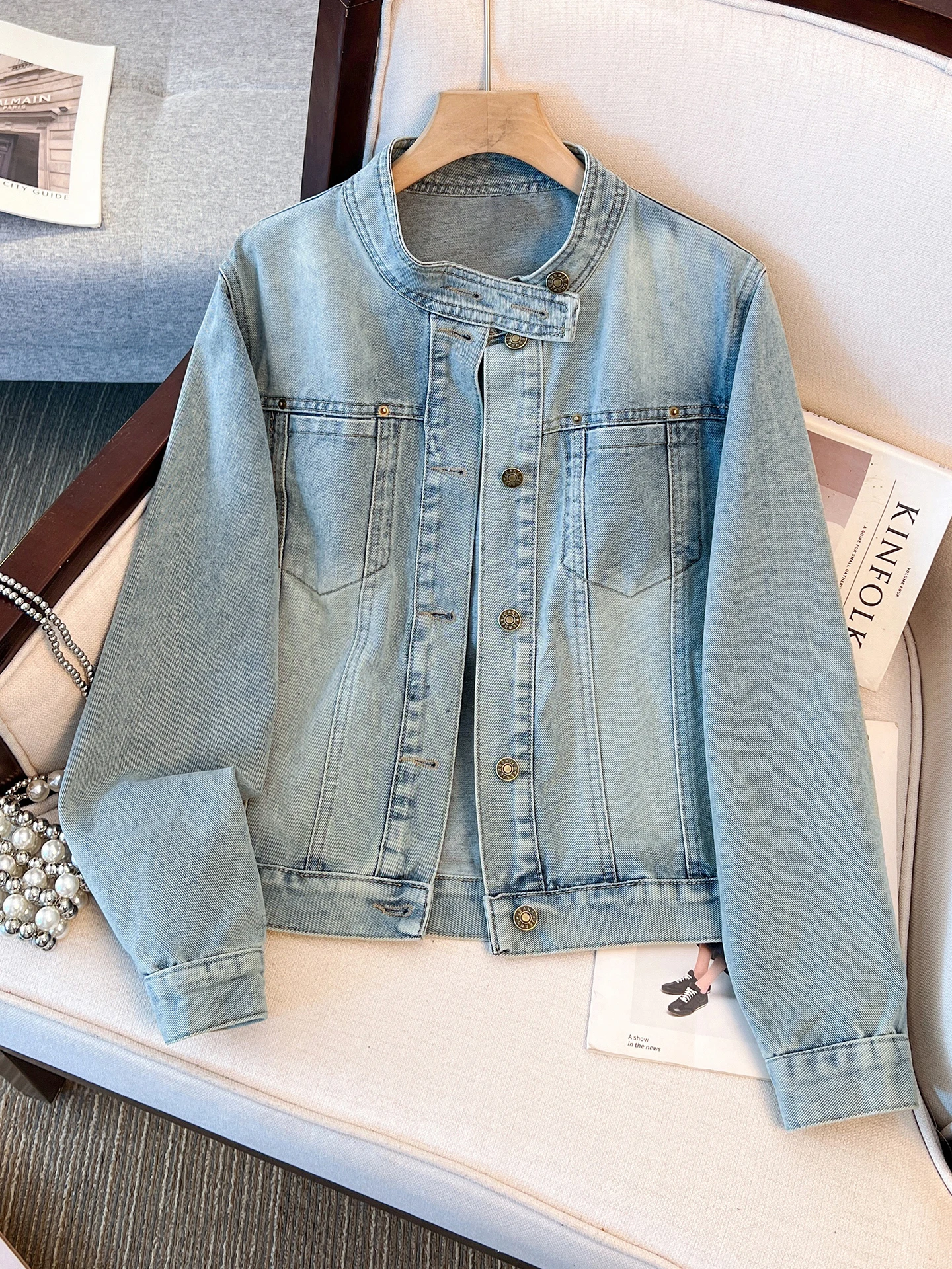 

Retro Stand Collar Women Denim Jacket 2025 Autumn Blue Single Breasted Casual Short Jean Coat Female Outerwear