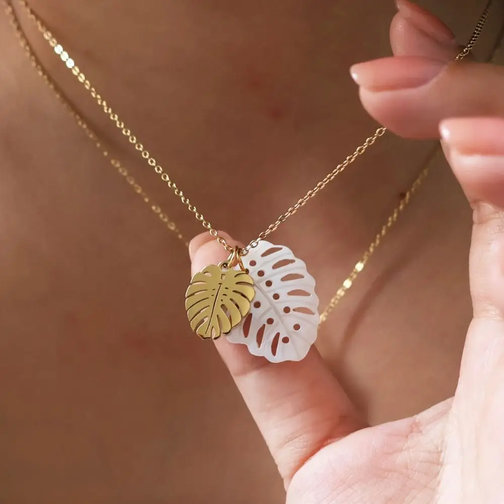 

Sweet Charm Hollowed Out Leaf Necklace Adjustable Handmade Bohemian Style Pendant Aesthetic Summer Beach Series