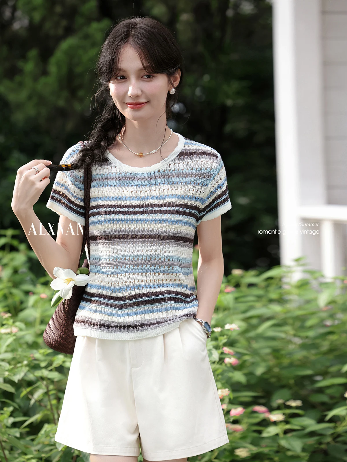 

ALXNAN Women's Striped T-shirt Contrast Color Round Neck Knitted T-shirt 2025 Summer Casual Loose-fit Short Sleeve Tops L56651