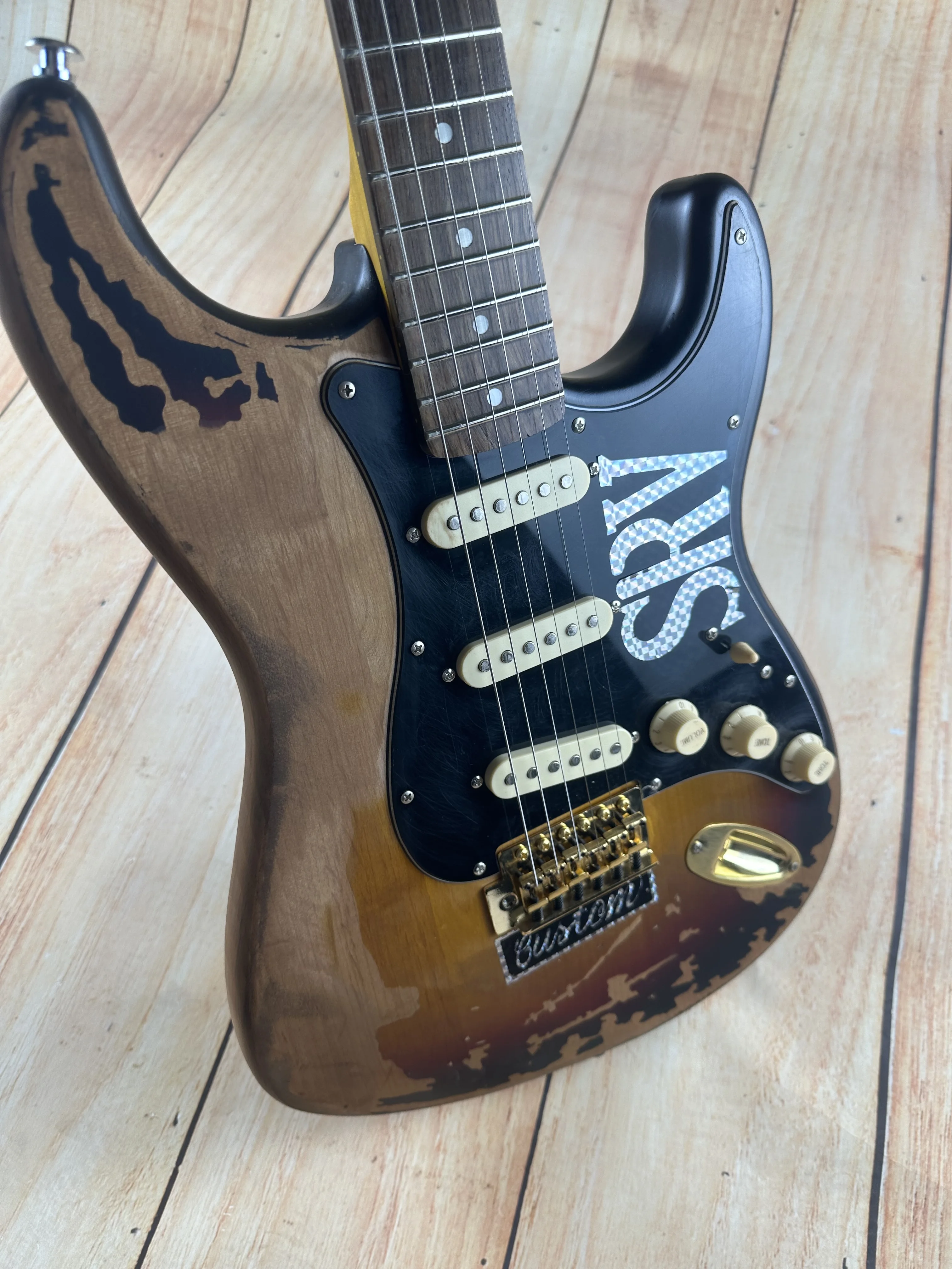 Made old electric guitar, imported alder body, gold accessories, handwritten signature, in stock, lightning free shipping