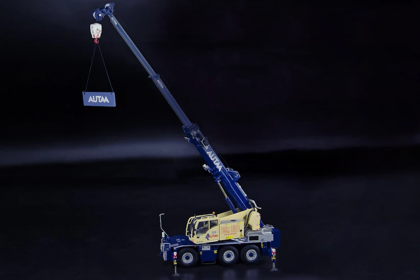 รุ่นอัลลอย IMC 1:50 Scale DEMAG AC 45 City Mobile Crane รถวิศวกรรมเครื่องจักร Diecast รุ่น Replica,Autaa 32-0112