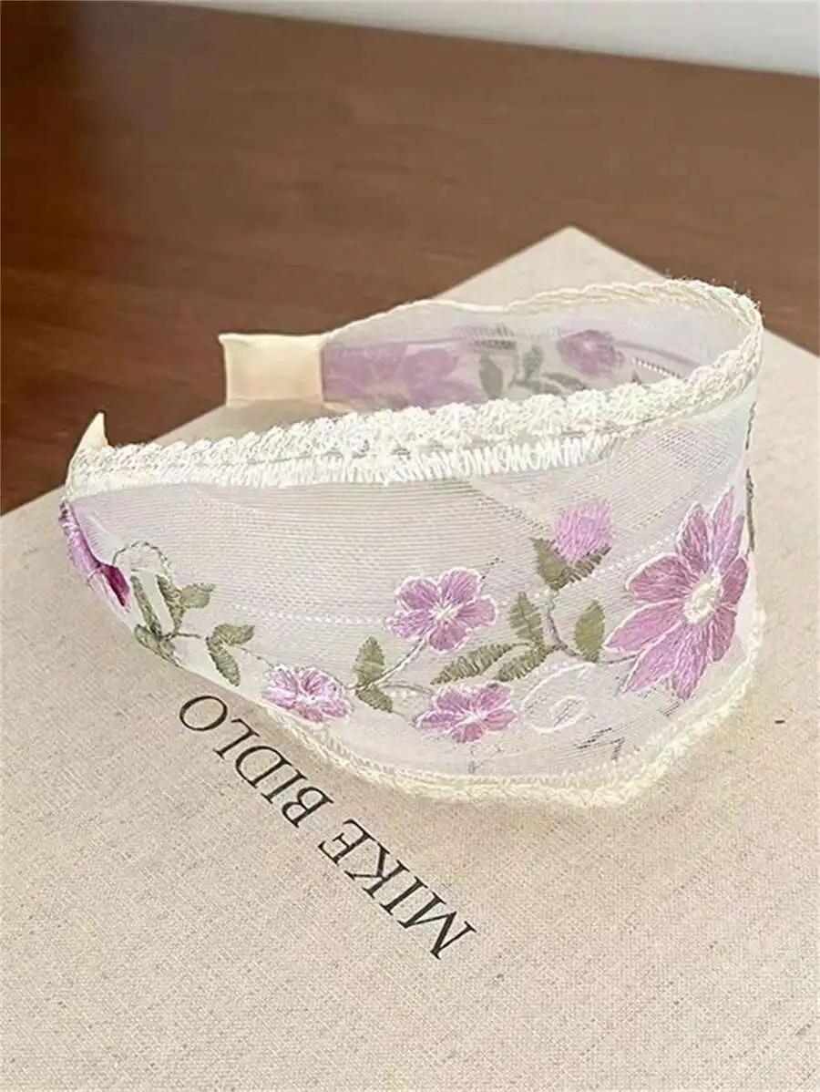 

Elegant Embroidered Floral Lace Headband For Women Bohemian Style Hair Accessory