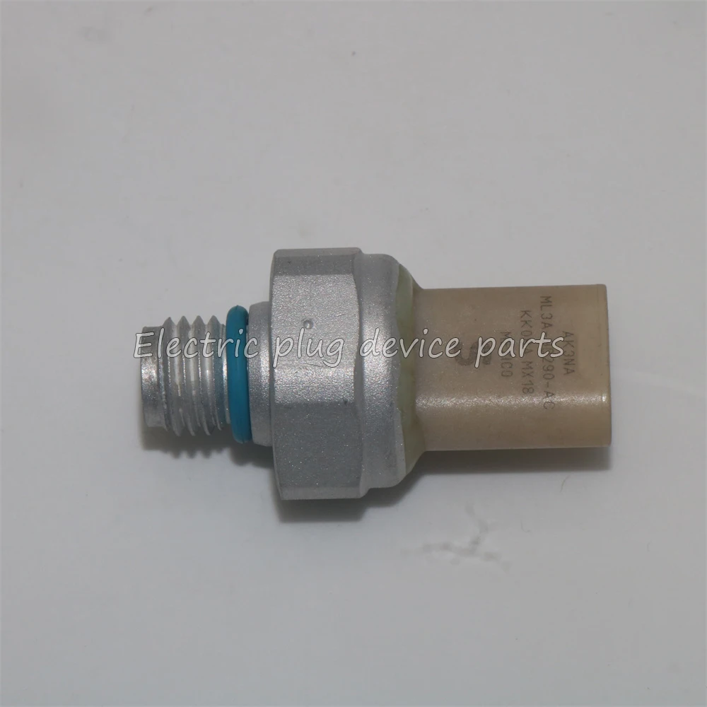 ML3A-9D290-AC ML3Z-9D290-A Oil Pressure Sending Unit for Ford	Escape F-150 F-250 F-350 Super Duty Expedition Lincoln Corsair