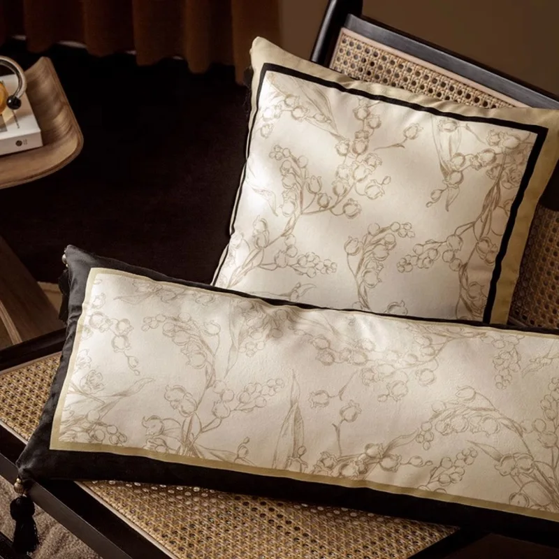 Cream Color Pillows Lily Of The Valley Cushion Case 30x70 Luxury Velvet Decorative Pillow Cover For Sofa Bedding Home Decoration