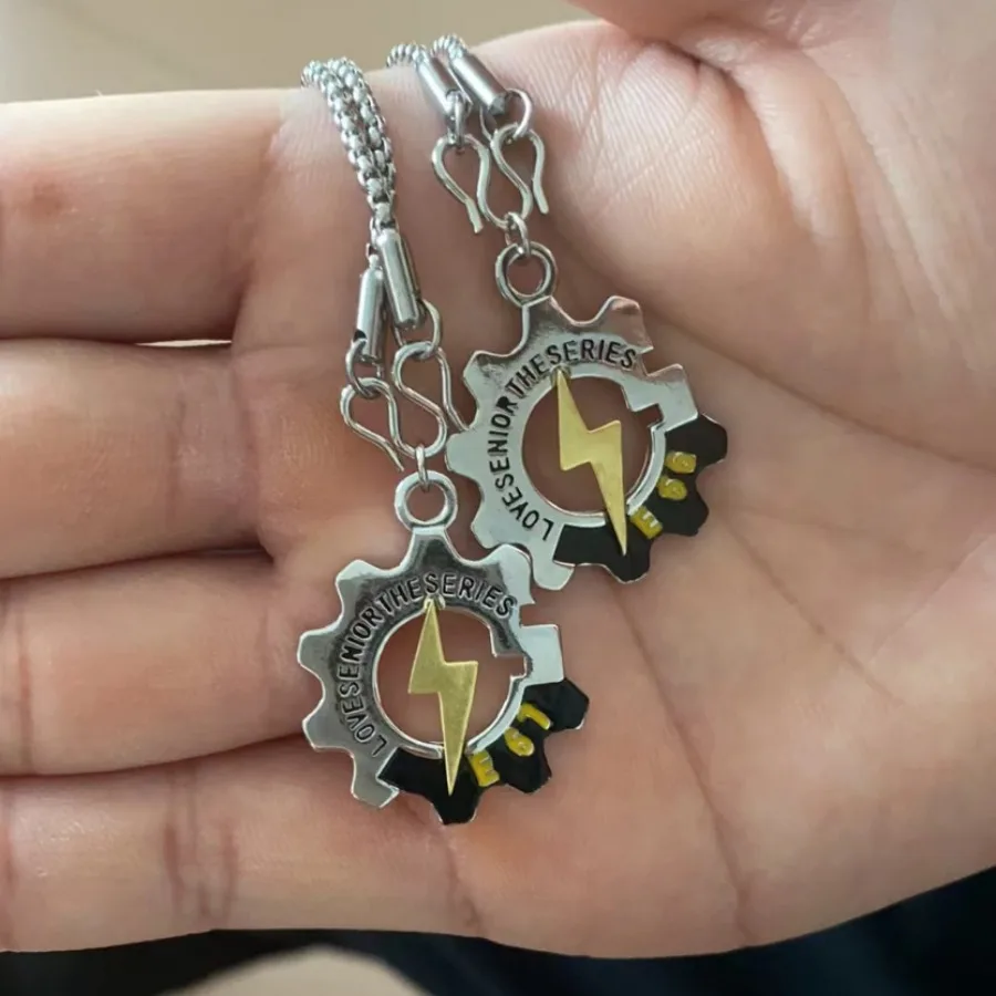 Can a Thai Drama Senior Love Me? Gear Necklace Luxury Simple Couple Sweater Chain Neck Chain