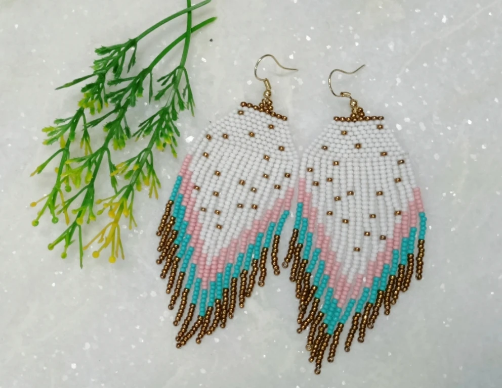 

Handmade Beaded Earrings Original Pattern Bohemia Embellishment Gradient Color Hand-woven Tassel Beaded Earrings for Women