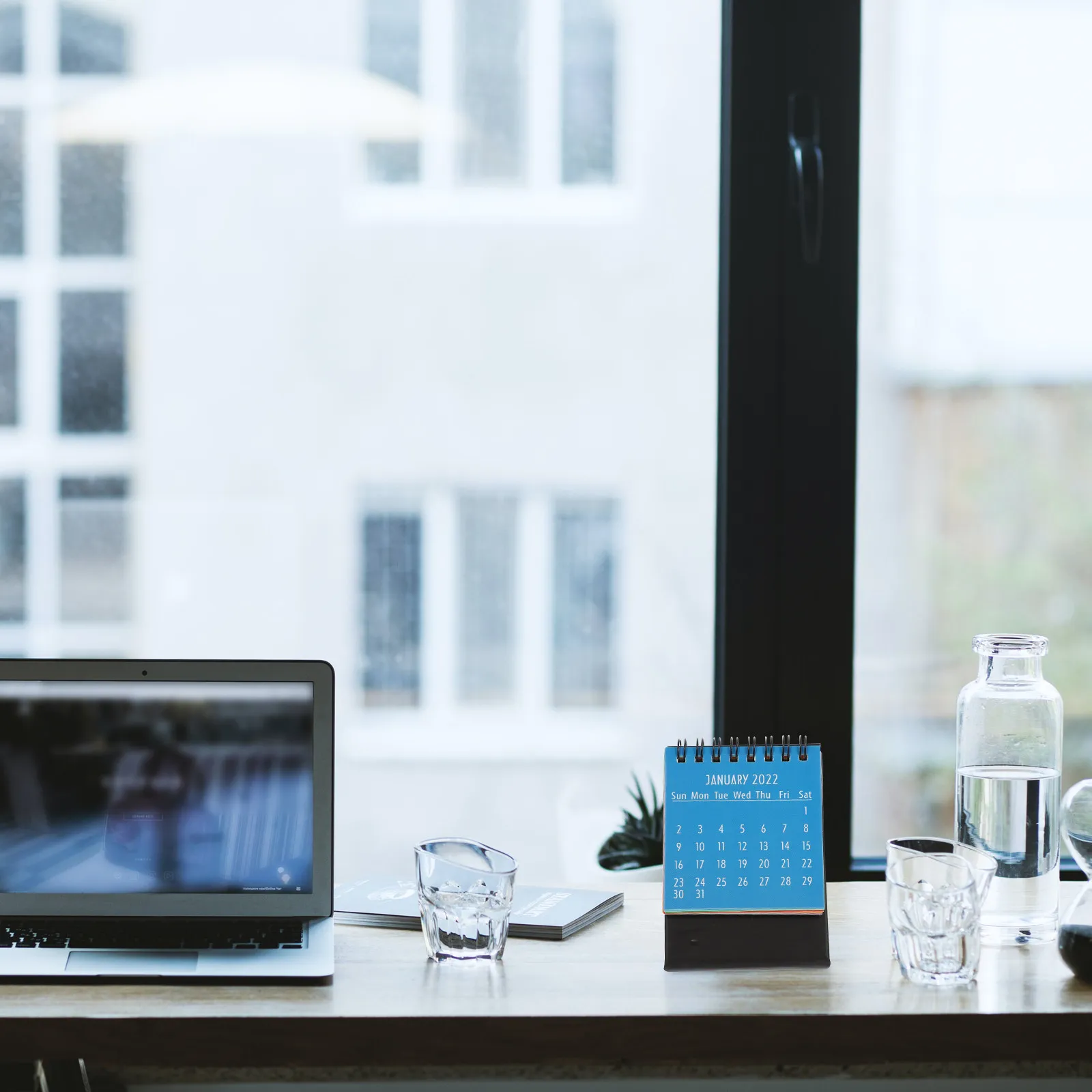 

1Pcs Mini Desk Calendar 2022 Fresh Design Paper Table Calendar with Memo Space for Office Home Study Planning Schedule