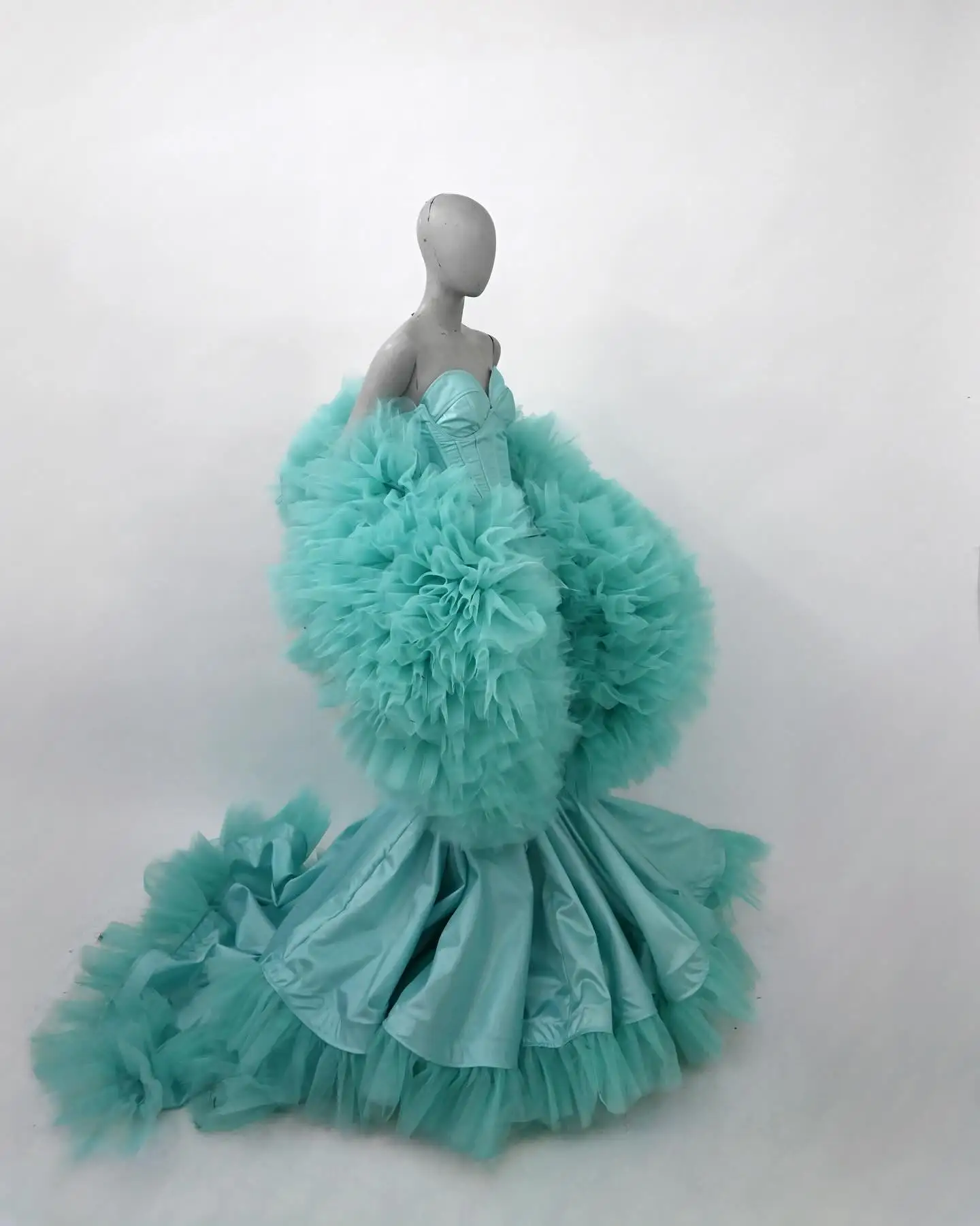 Hortelã verde sereia vestidos de festa à noite com capa em camadas tule xale tafetá vestido de casamento vestido de ocasião formal فساتmavera