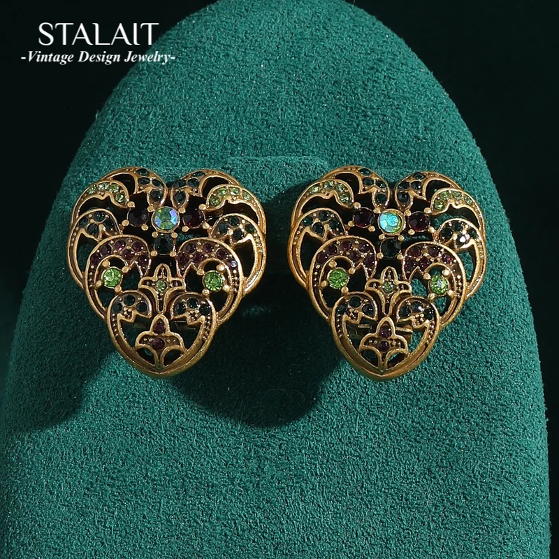 

Antique Beaded Hollow Heart Earrings Stud Green Rhinestones Tassel Accessories Women Gold Color Palace Vintage Jewelry Luxury