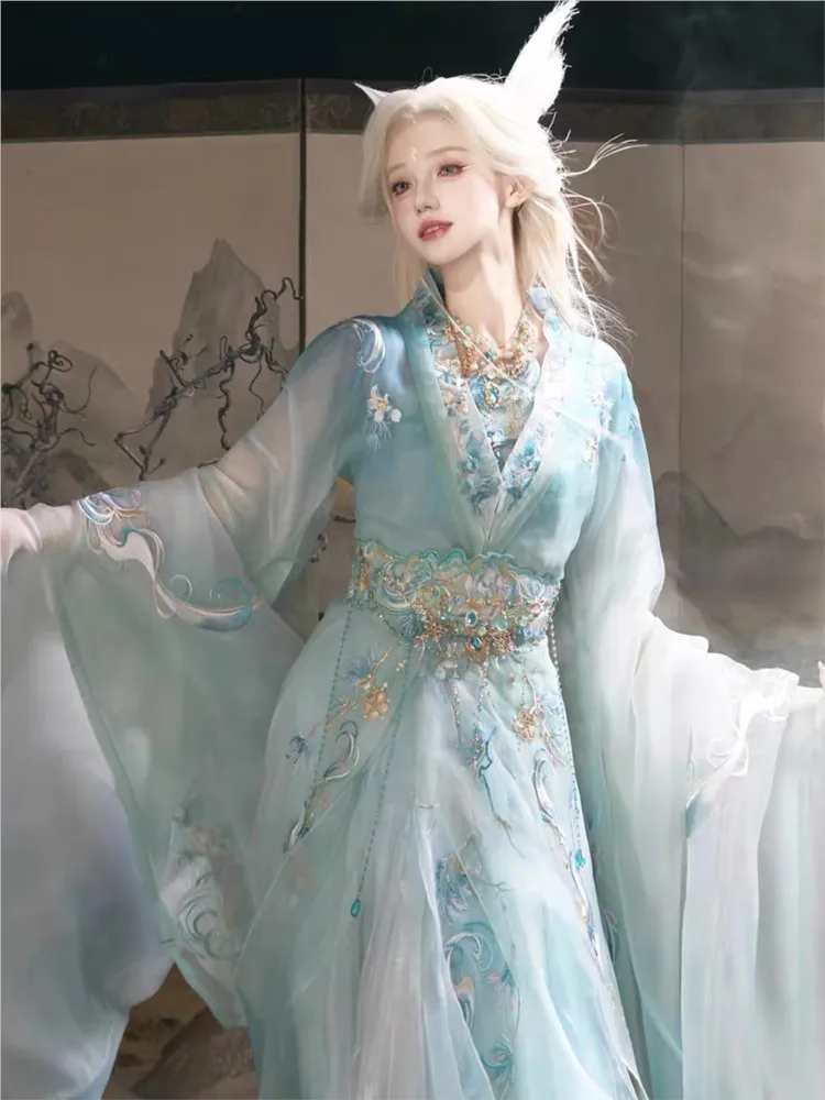 

Hanfu Women's Warring States Robe set Cold Wind Heavy Industry embroidered large-sleeved shirt ancient style