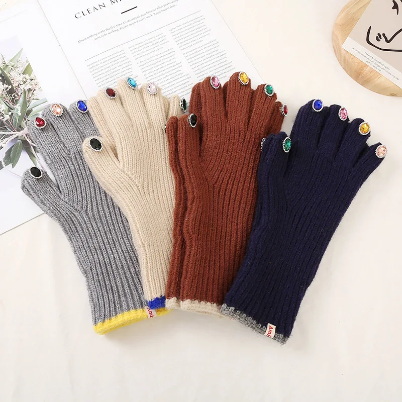 Frauen Winter Warme Gestrickte Volle Finger Handschuhe Solide Wolle Luxus Strass Mädchen Mode Touchscreen Fäustlinge Weibliche Drving – Detail 2