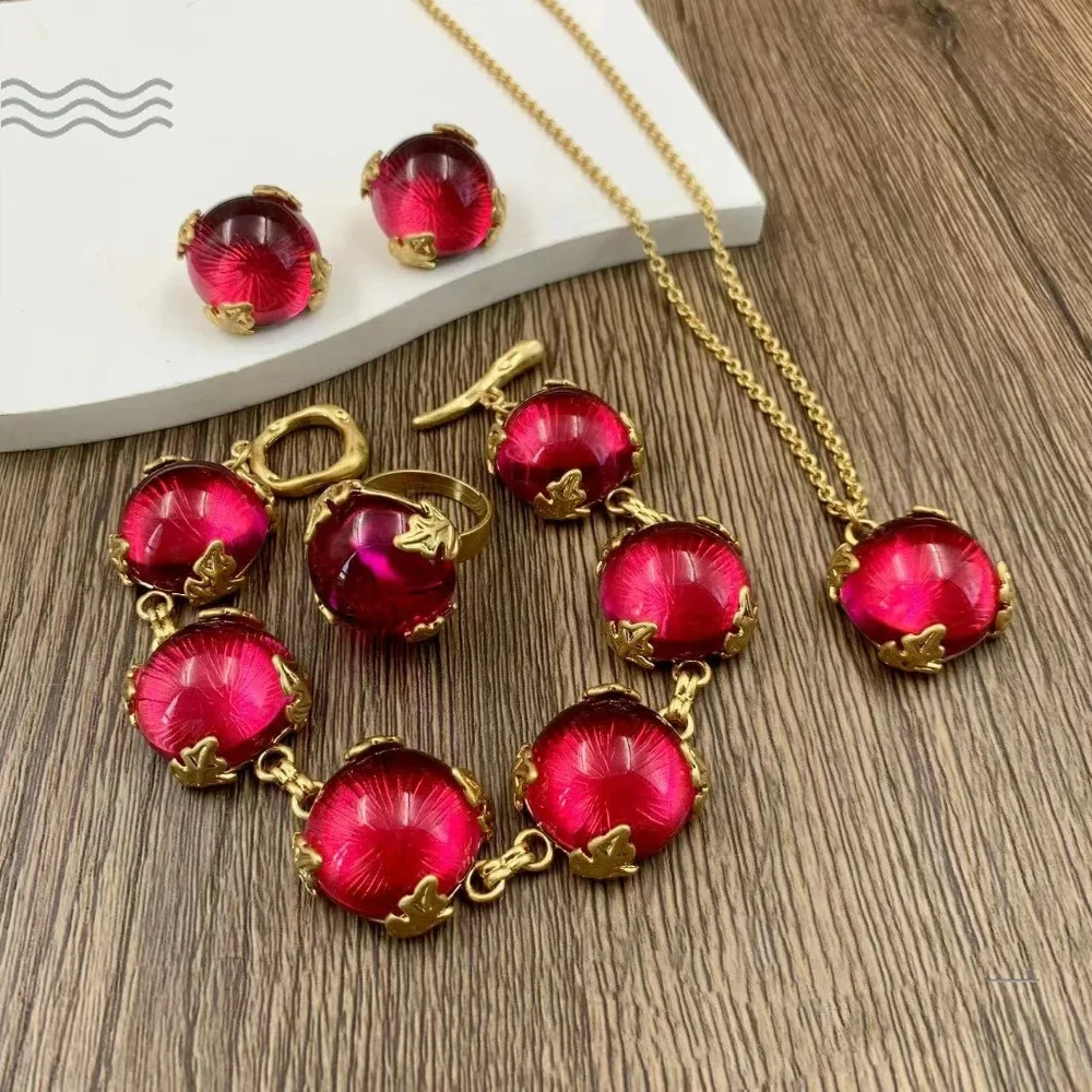 

2025 New Year Christmas Atmosphere Sense Medieval Vintage Palace Style Simple Jewelry Retro Purple Red Glass Bracelet Ring Set