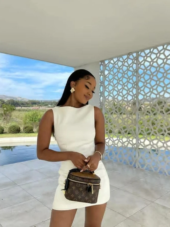 Wilirl Faionable Ins Sle Personali ort Svel round Ne Bodycon Dr Summer New Pure Color High Waist ort D...