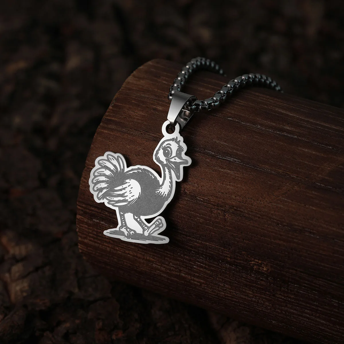 Chandler Laser Carved Exquisite Stainless Steel Necklace Rooster Pendant Necklace Birthday Commemorative Gift
