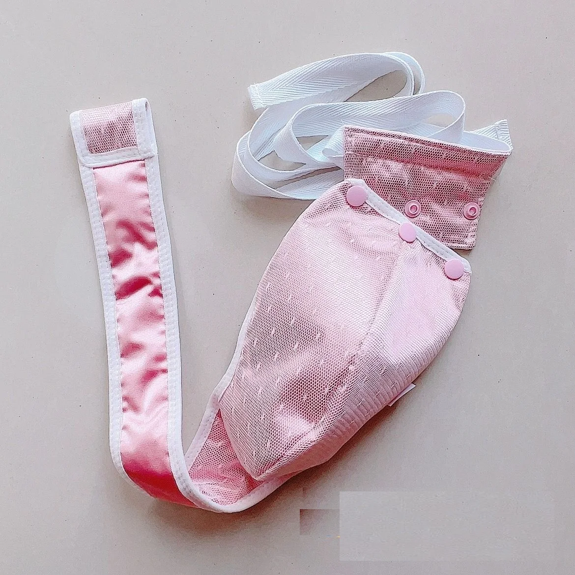 Handmake 핑크 실키 남자 팬티 라이브 쇼 클럽 DJ 바 섹시한 의상 FKK 파티 T 모양