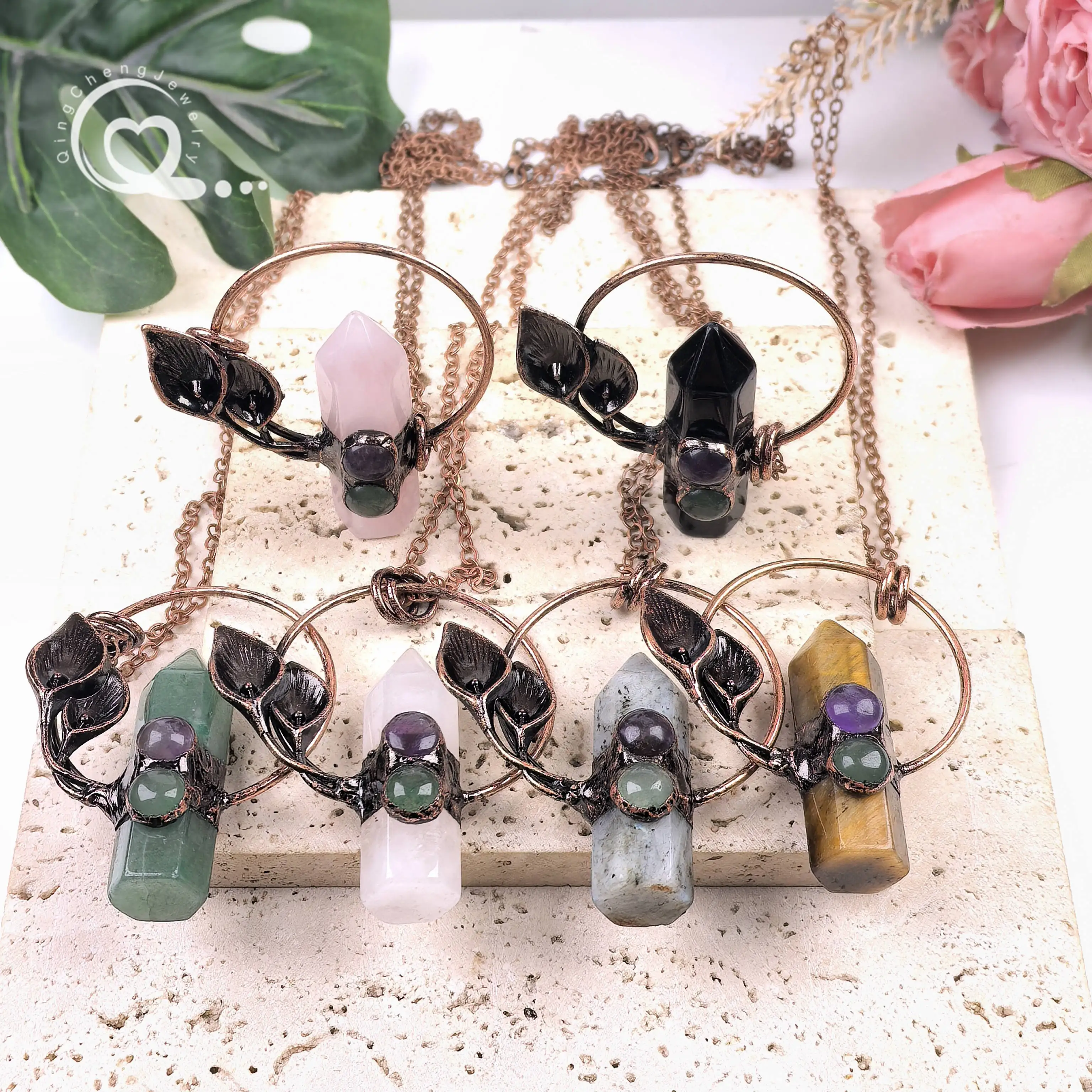 

Antique Copper Soldered Hoop Pendant Necklace Natural Stone Labradorite Rose Quartz Hexagonal Point Charm Vintage Jewelry QC3454