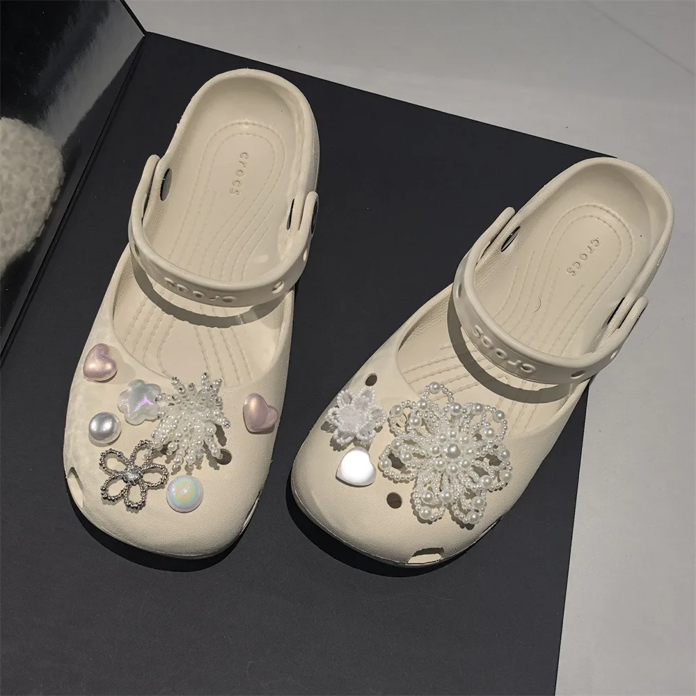 

Новый набор съемных украшений для обуви: пряжки с жемчужными цветами и бусинами в стиле Heavy Industry для балеток и туфель с отверстиями