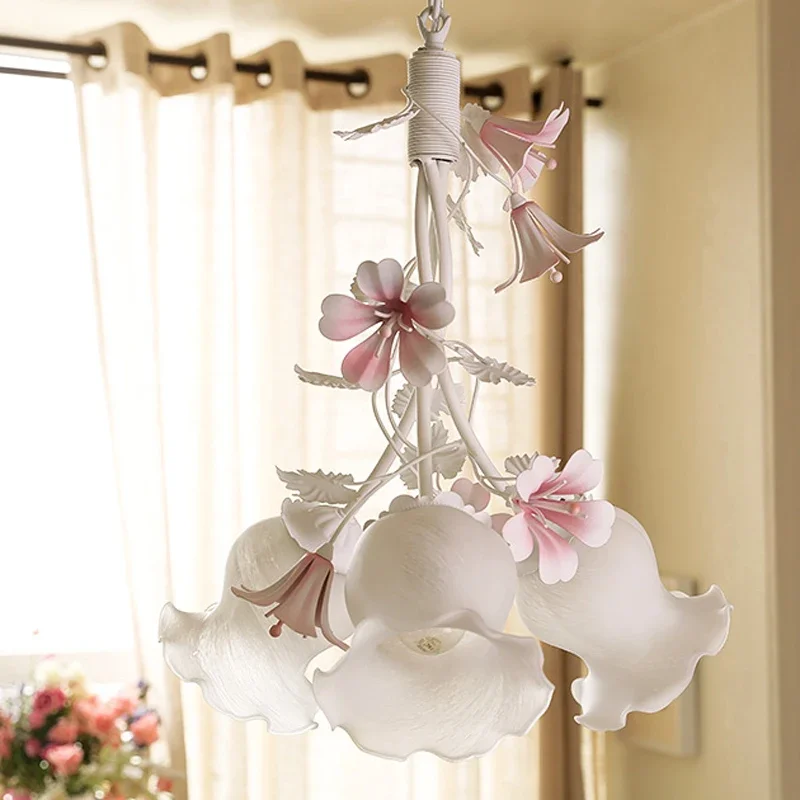 Nordic pastoral restaurant chandelier beauty salon warm Lily chandelier Korean Princess room bedroom lamp image 4