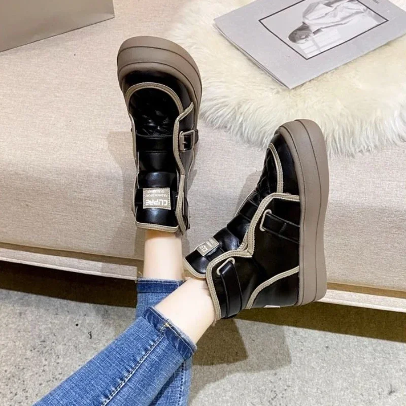 Womens Snow Boots Elegant with Medium Heels Shoes for Women Biker High Platform Cosplay Gyaru Winter 2024 Novelty Plus Warm 39