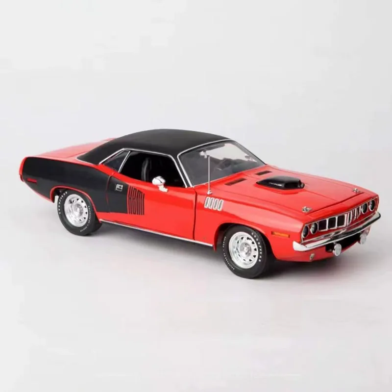 Die-cast 1:18 Scale Plymouth Barracuda 1971 Classic Simulation Alloy Car Model Fan Collection Home Decoration Metal Ornaments