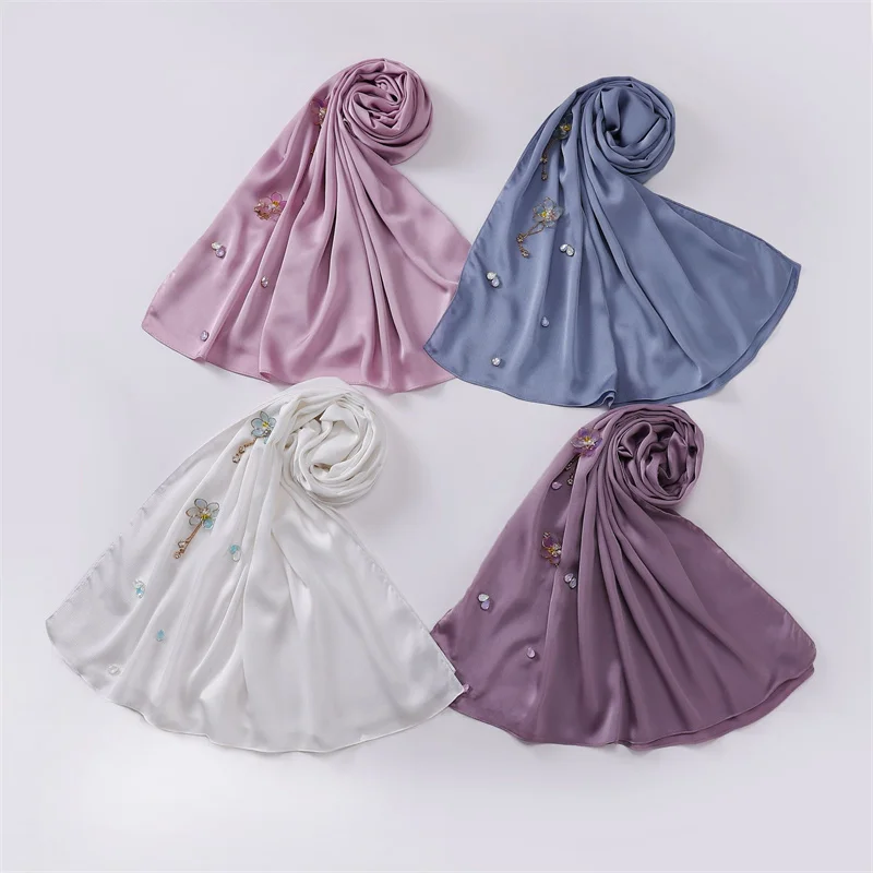 Handmade Floral Necklace Chain Bubble Chiffon Instant Hijab Shawl High Quality Wrap Beach Cover up Bufandas Ramadan Muslim Sjaal