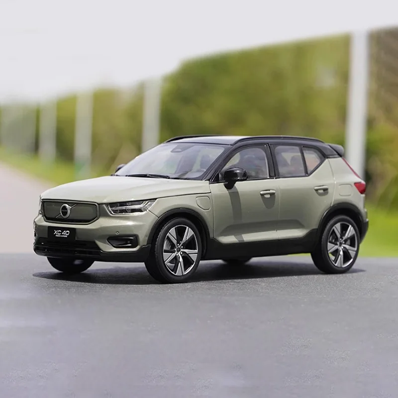 

Diecast 1:18 Scale Alloy XC40 2022 SUV Car Model Finished Product Simulation Toy Collection Gift Static Model Ornament