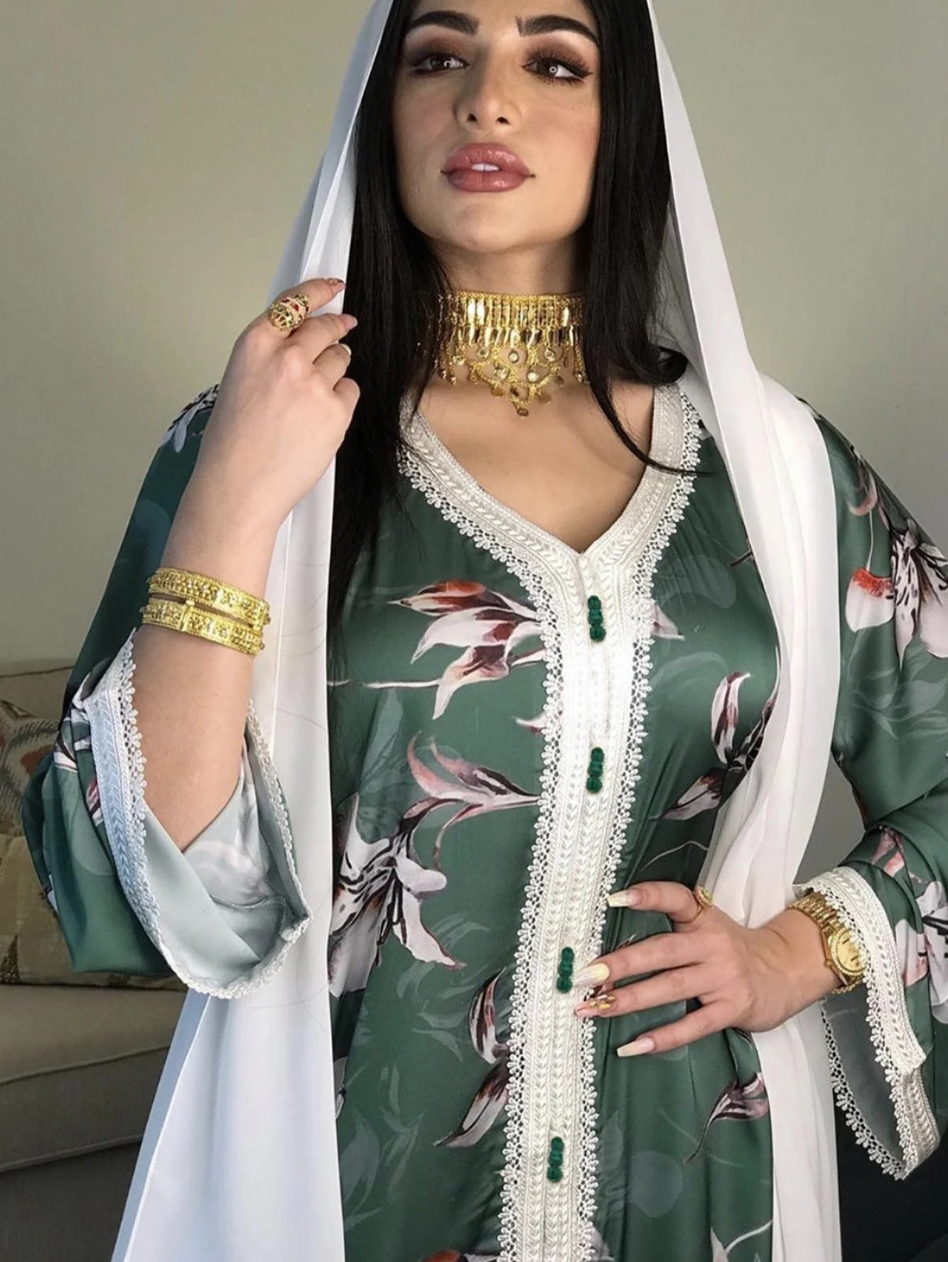 Elegant Retro Bohemian National Style V-neck Ramadan Satin Abaya Islam Muslim Summer Batwing Sleeve Maxi Dress Kaftan Robe 2024