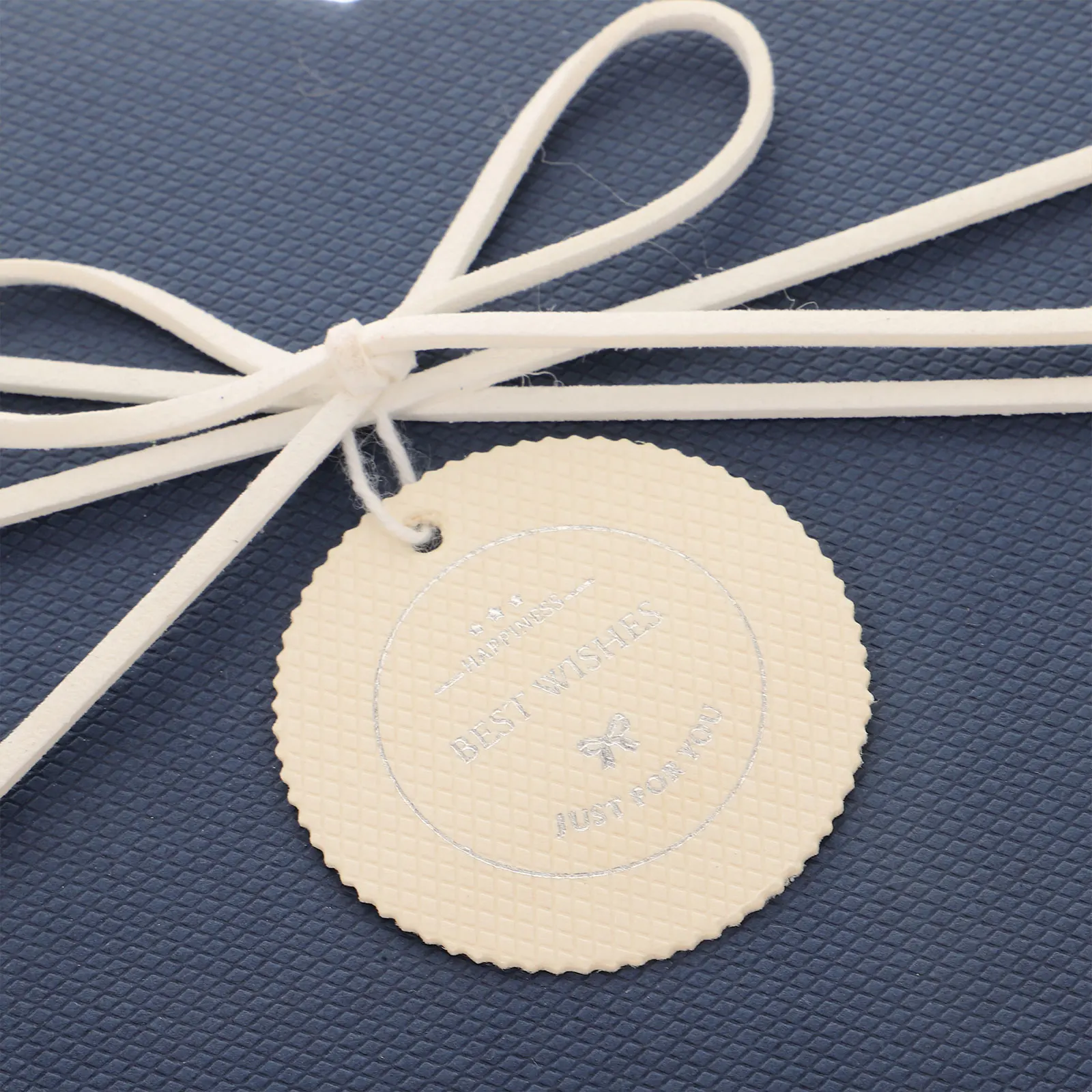 

1pc Heart Shaped Gift Box Packaging For Wedding Birthday Party Candy Jewelry Heart Shape Gift Box Blue Bottom White Cover