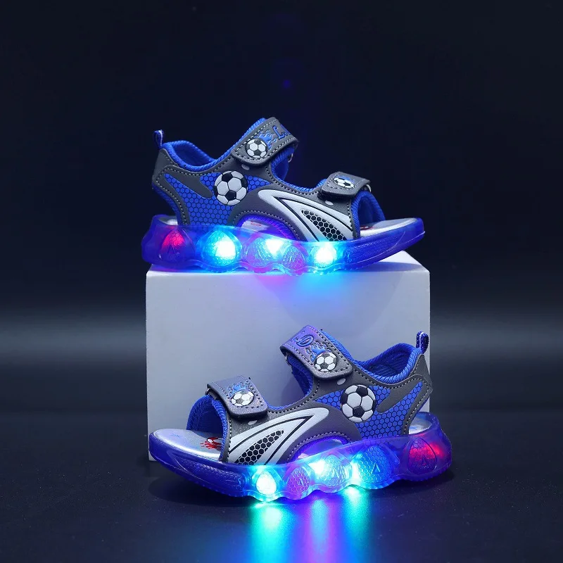 Children's Flashing Soft Sole Sandals Student LED Light-Up Shoes Boys and Girls Light-Up Sandals kids Glowing Beach Shoes