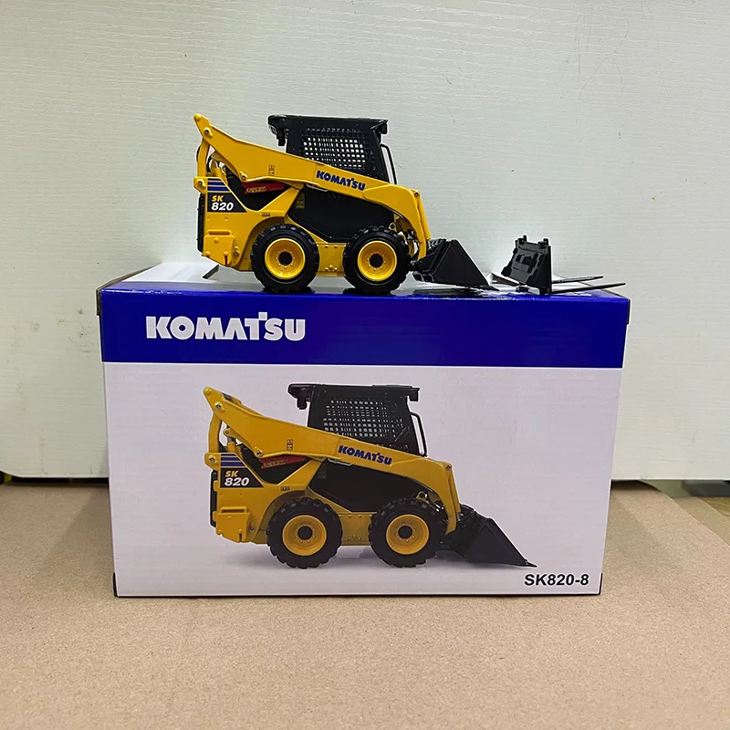 

UH8177 1:25 Scale Komatsu SK820-8 Wheel Loader Alloy Car Model Collection Ornaments