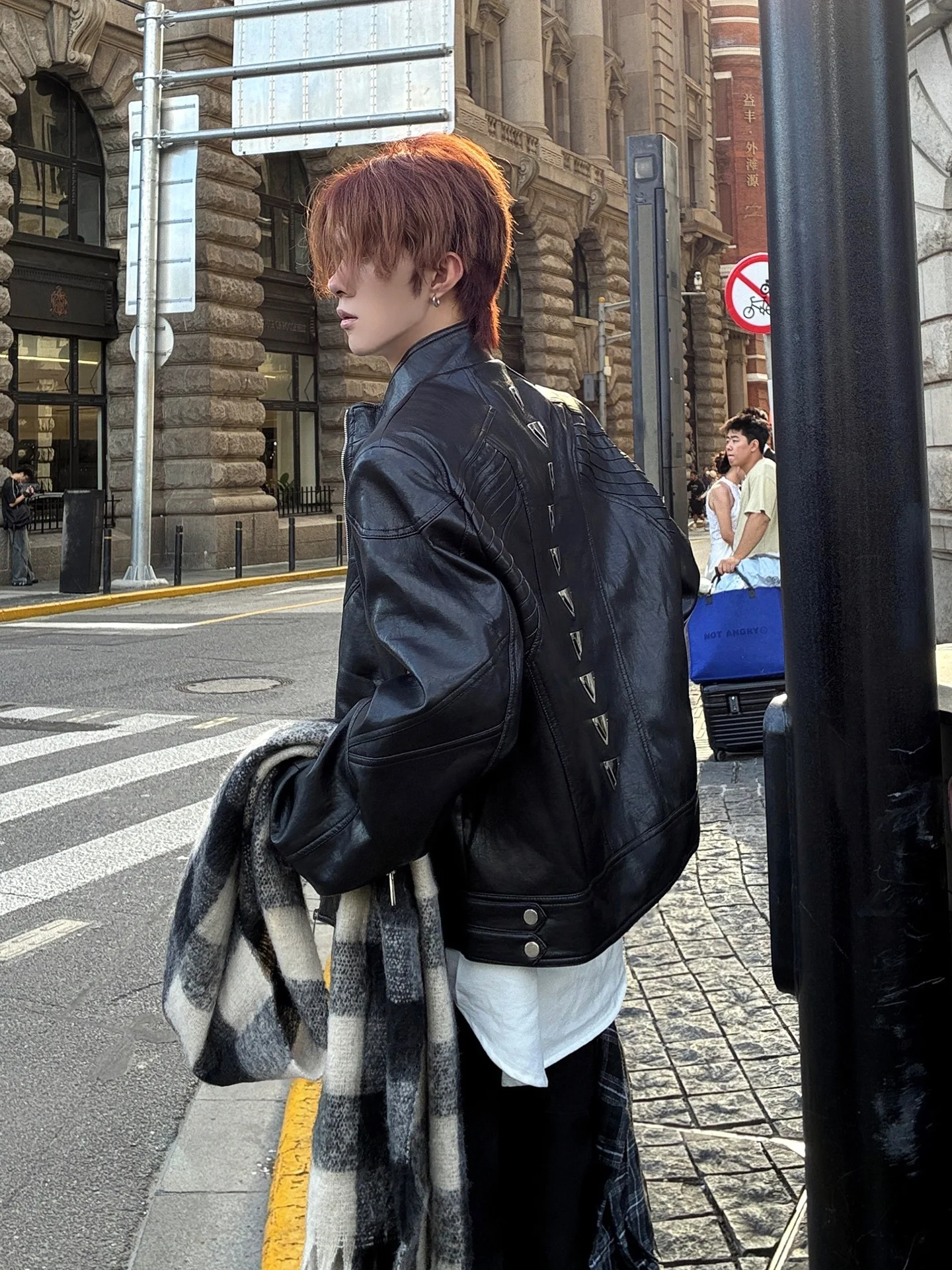 

Мужская кожаная мотоциклетная куртка Silver Dragon Spine в американском уличном стиле, утяжеленная, с металлическим декором на спине