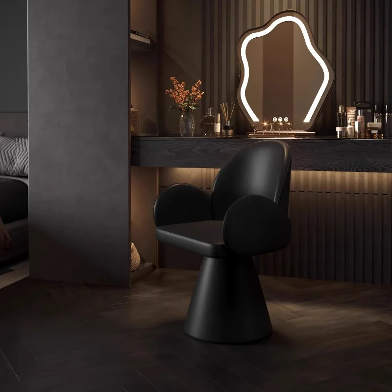 Nordic Wood Foot Stool Designer Mobile Vanity Chair Bedroom Step Stool Living Room Luxury Makeup Piano Tabouret Home Furniture